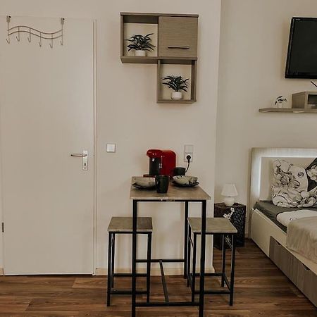 Unser Sonniges Apartment Mit Wlan, Netflix, Xbox Магдебург Екстер'єр фото