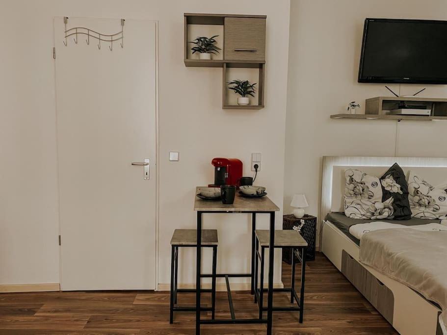 Unser Sonniges Apartment Mit Wlan, Netflix, Xbox Магдебург Екстер'єр фото